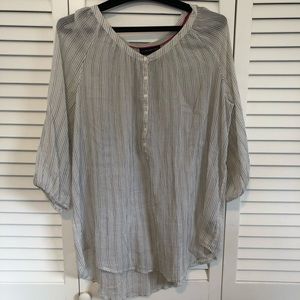 Sheer striped white and grey 3/4 sleeve shirt